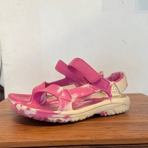 Teva Hurricane Women US 10